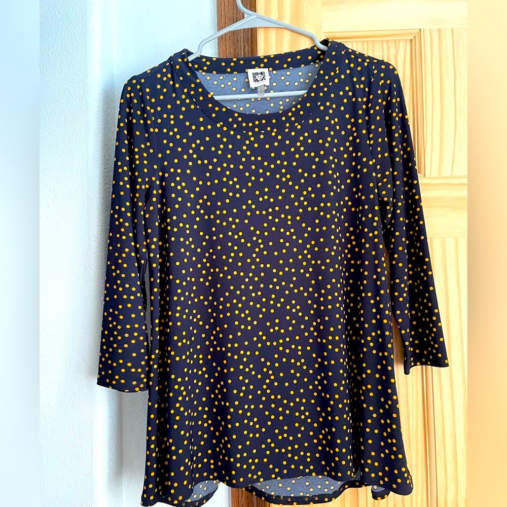 Ann Klein blouse navy, polka dot, size S